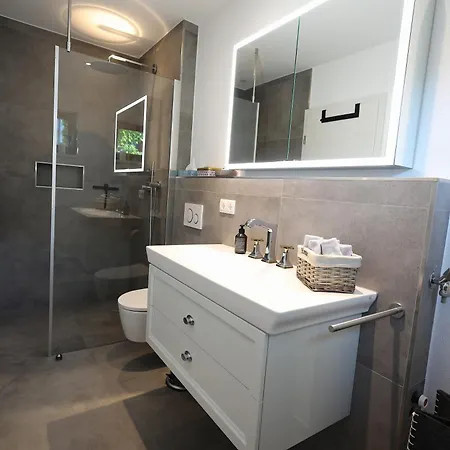 Apartament Seniha *